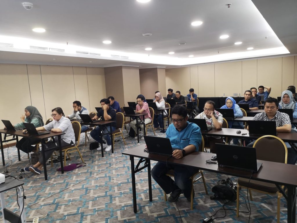 Sewa Laptop Surabaya